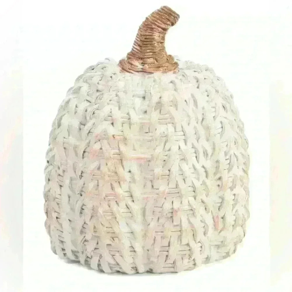 NEW BEAUTIFUL RESIN Gilded Maple - 8” Resin Rattan Texture Pumpkin -solid piece!